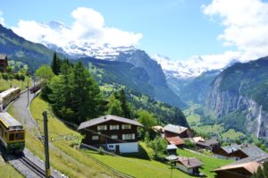 كل ما تريد معرفته عن المواصلات في سويسرا