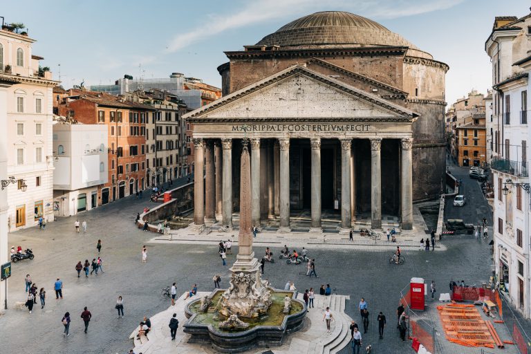 معالم روما السياحية