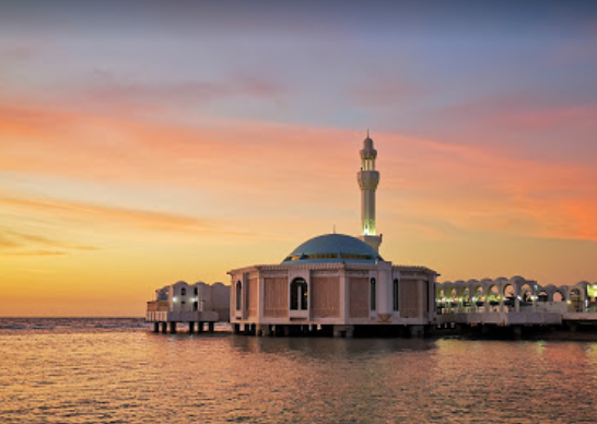 المسجد العائم من معالم الرياض الحديثة
