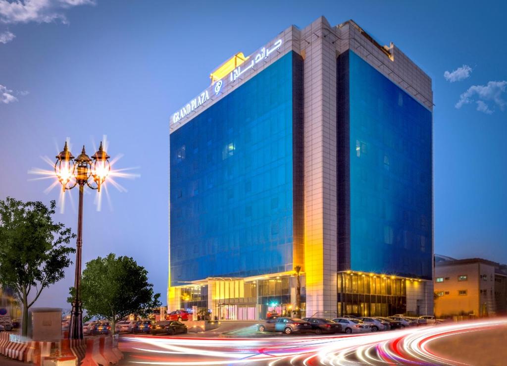 فندق جراند بلازا الخليج- فنادق الرياض للعرسان