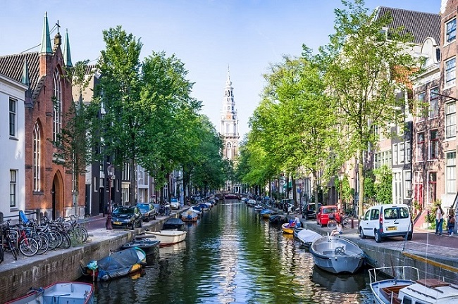 العاصمة الهولندية امستردام