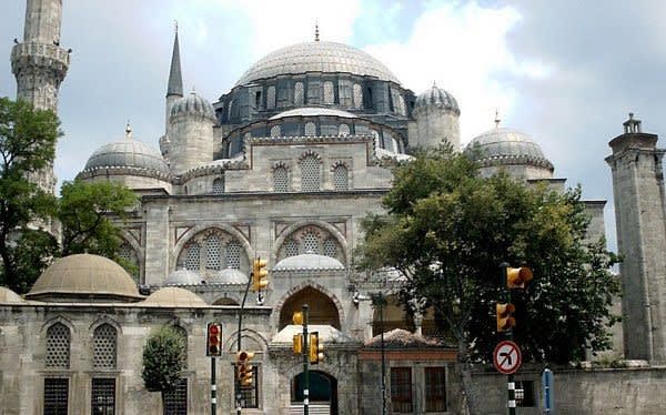 Asian Istanbul -  جامع السلطان أيوب