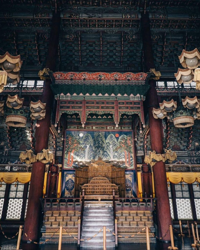 قاعة إنجونغجون