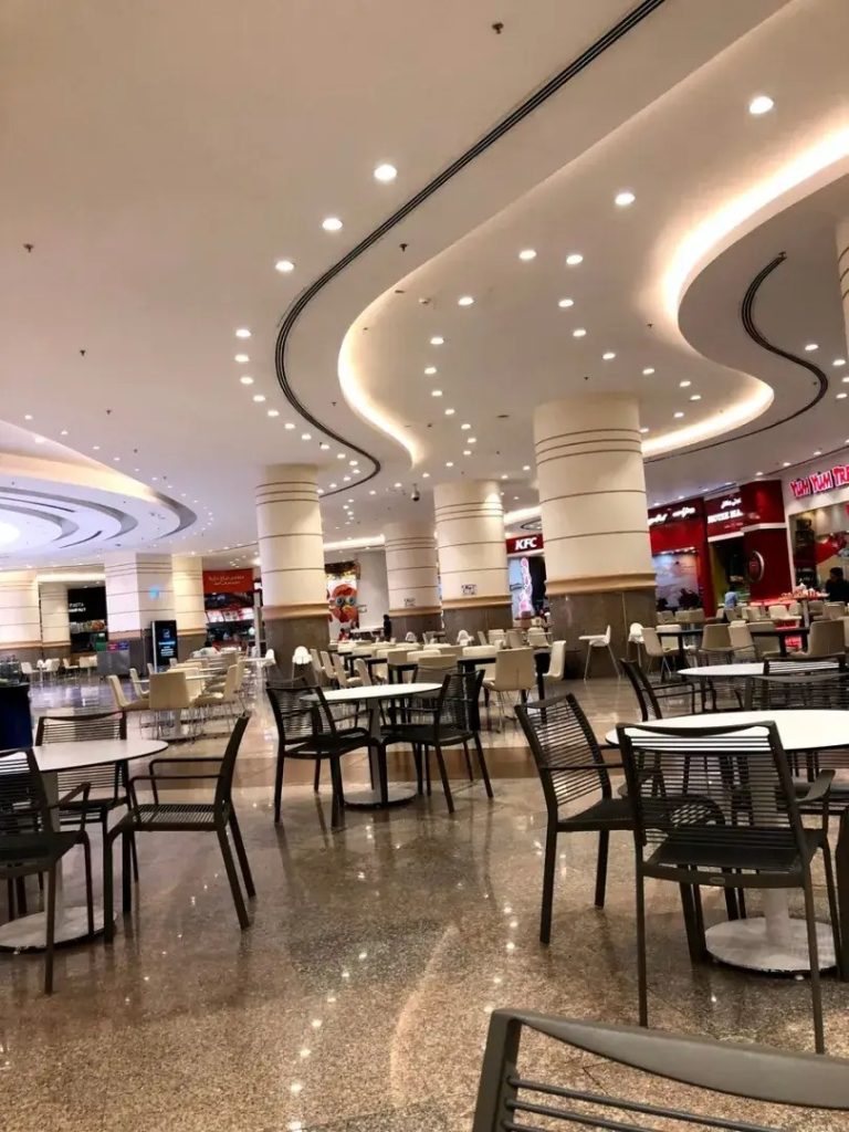 مطاعم ازادان مول الدوحة